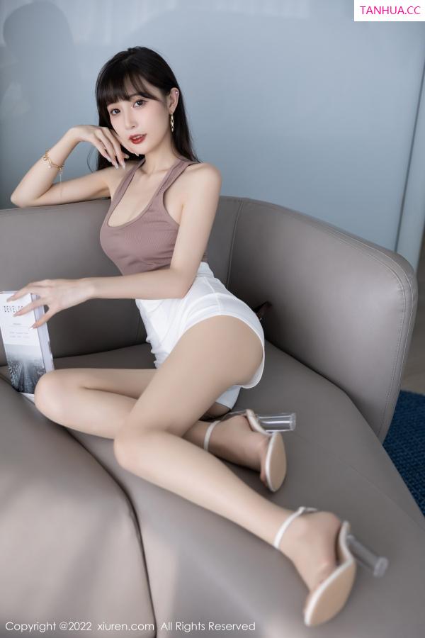 林星阑  [XiuRen]高清写真图 2022.10.18 No.5724 林星阑 美腿丝袜第20张图片